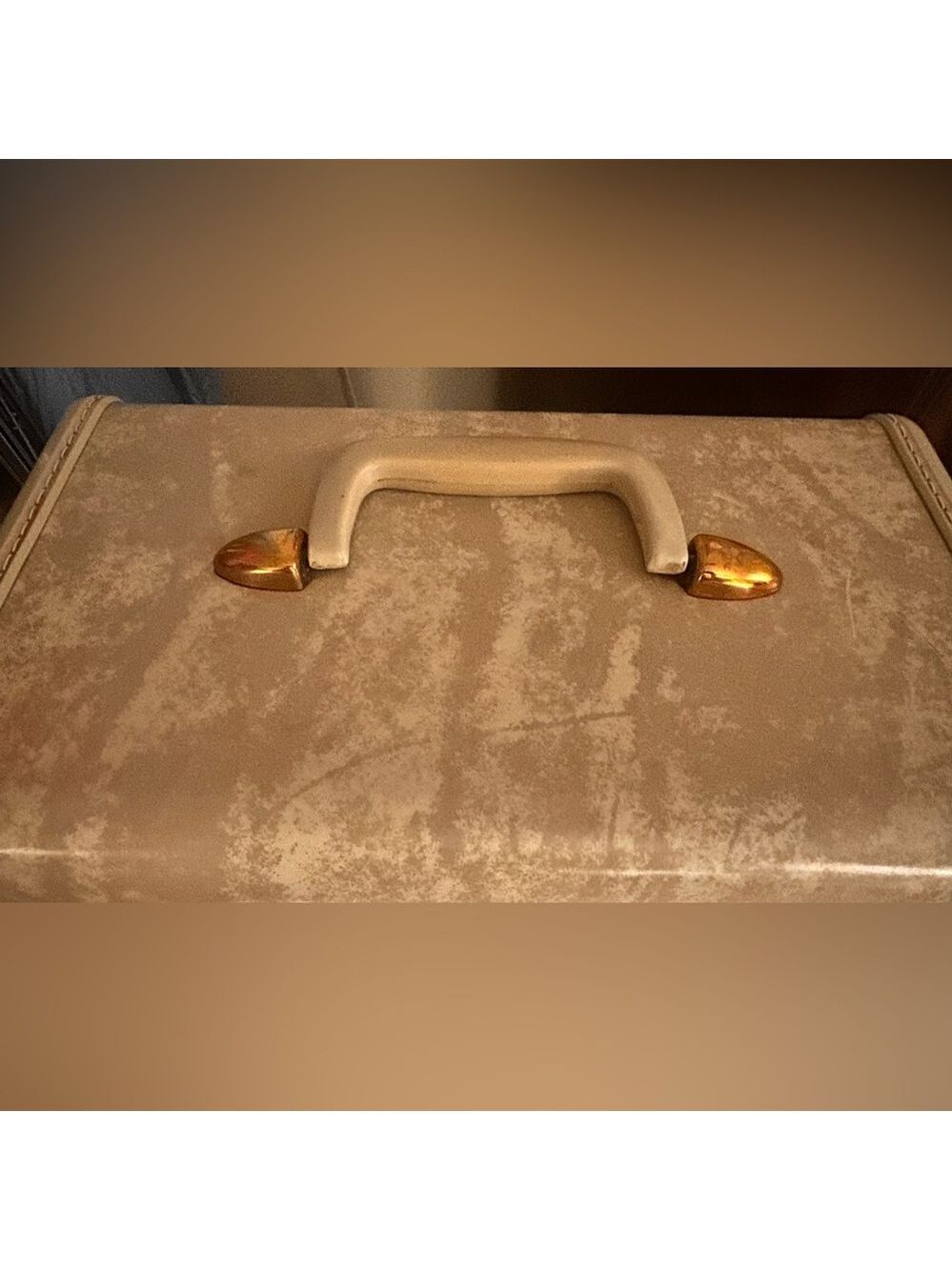 Vintage Samsonite marble Train Case with Gold Hardware - Picture 2 of 10